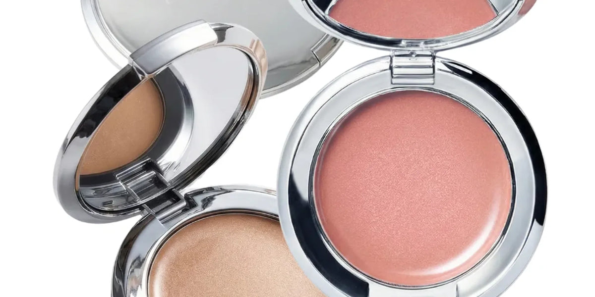 Nude Envie nail lacquer arranged for a refined label-reading guide
