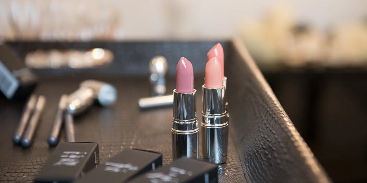 Nude Envie Radiate lipstick and warm nude lip colors for a warm undertone