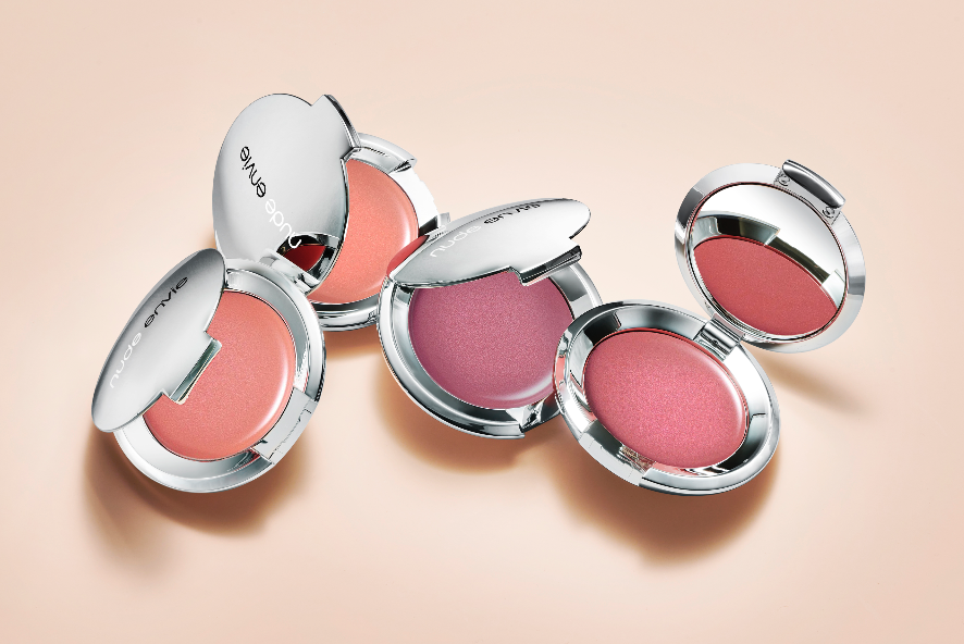 How to create a mood boosting summer makeup wardrobe