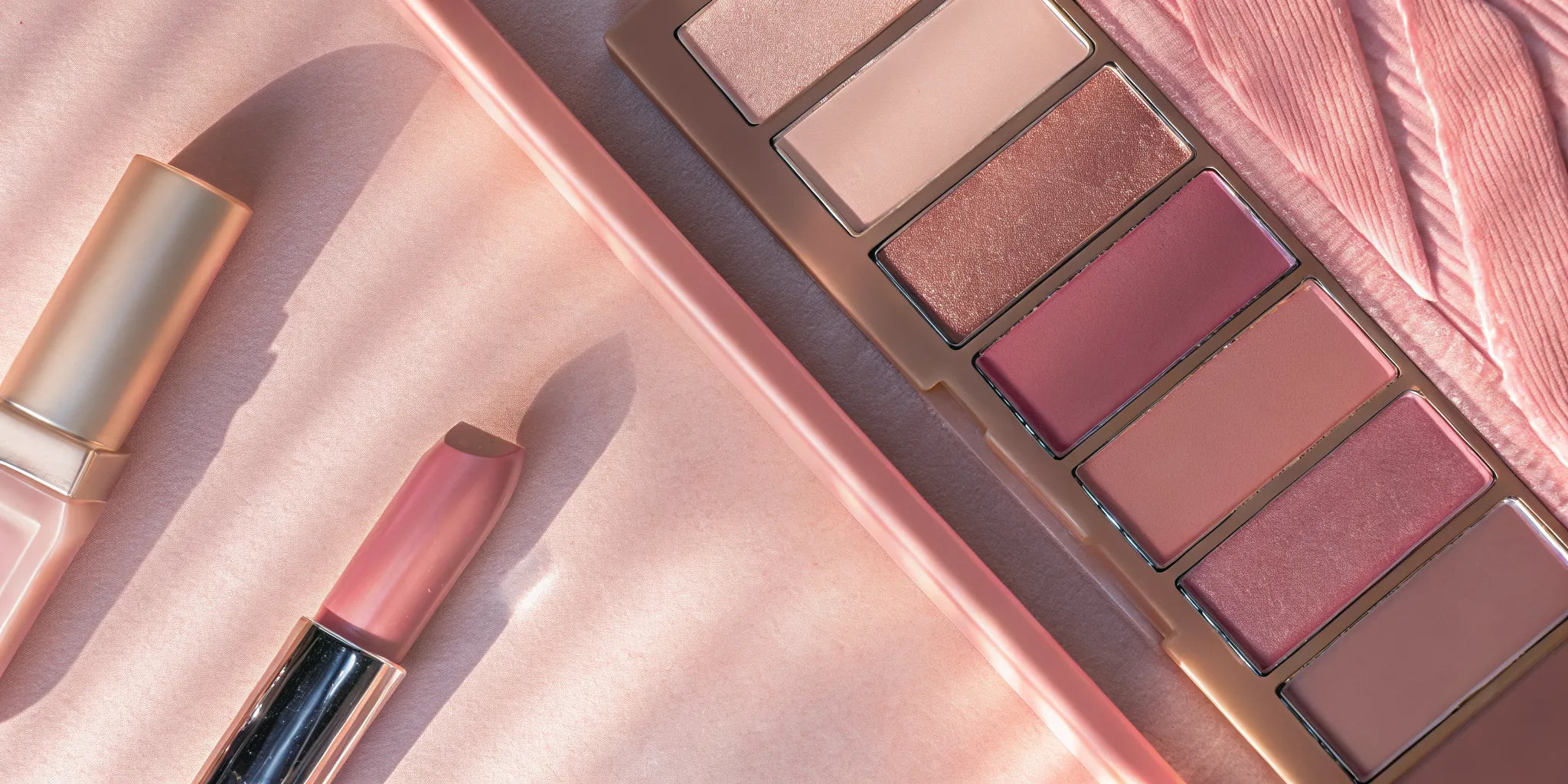 Coordinated nude makeup in warm neutral shades