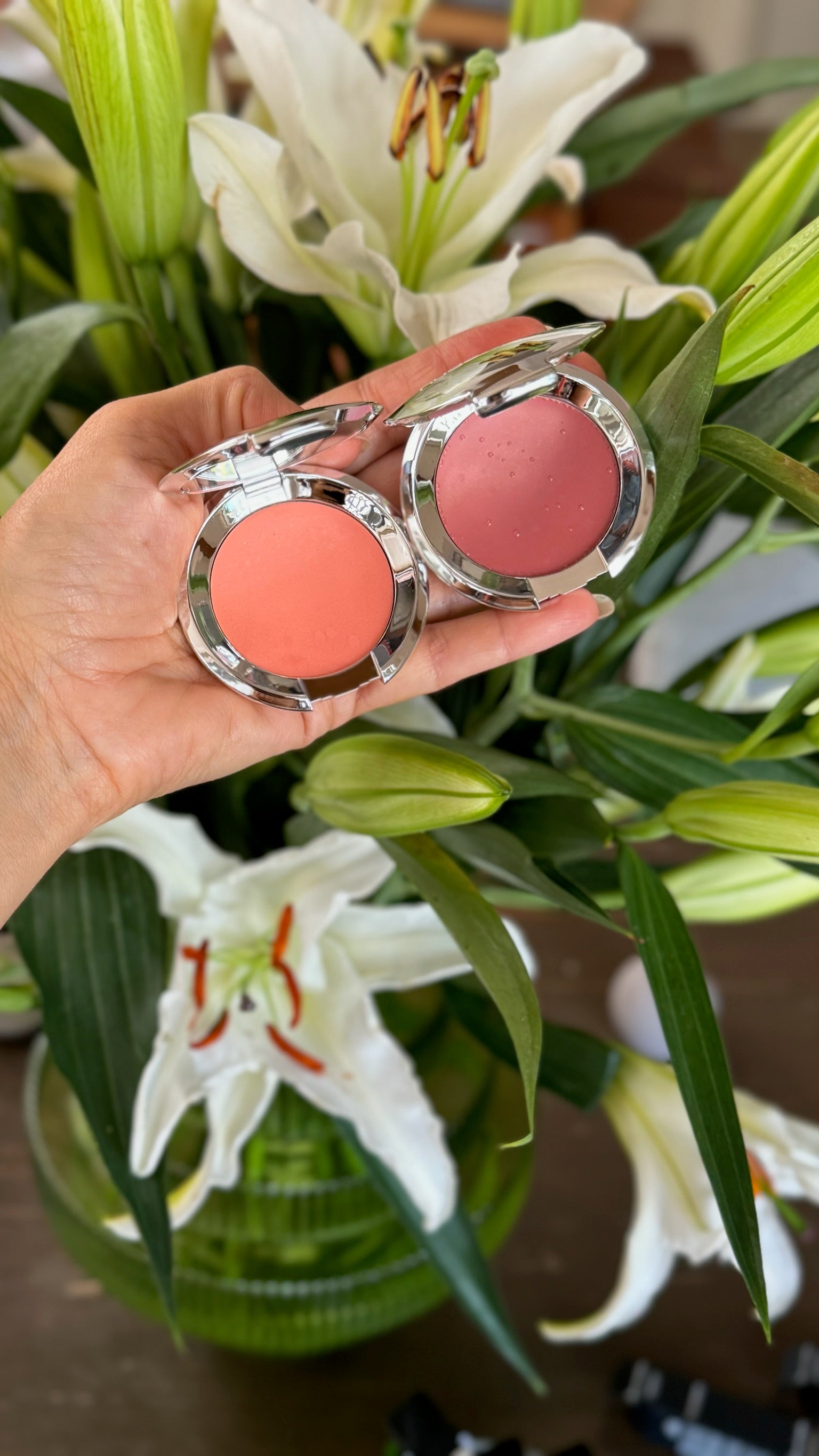 How to Apply Cream Blush in 4 Simple Steps