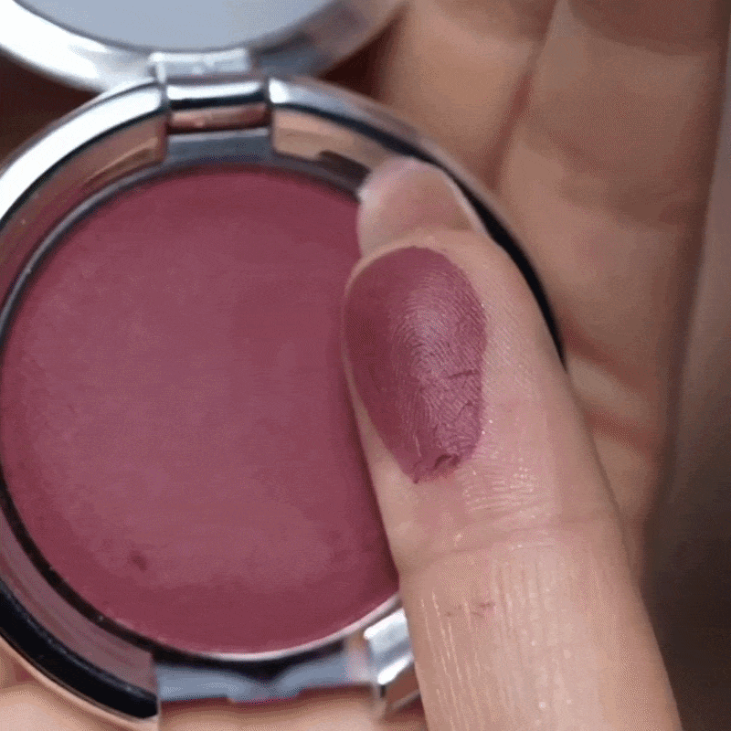 Eye Shadow Dangerous